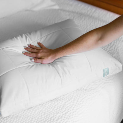The CoveKnit Pillow